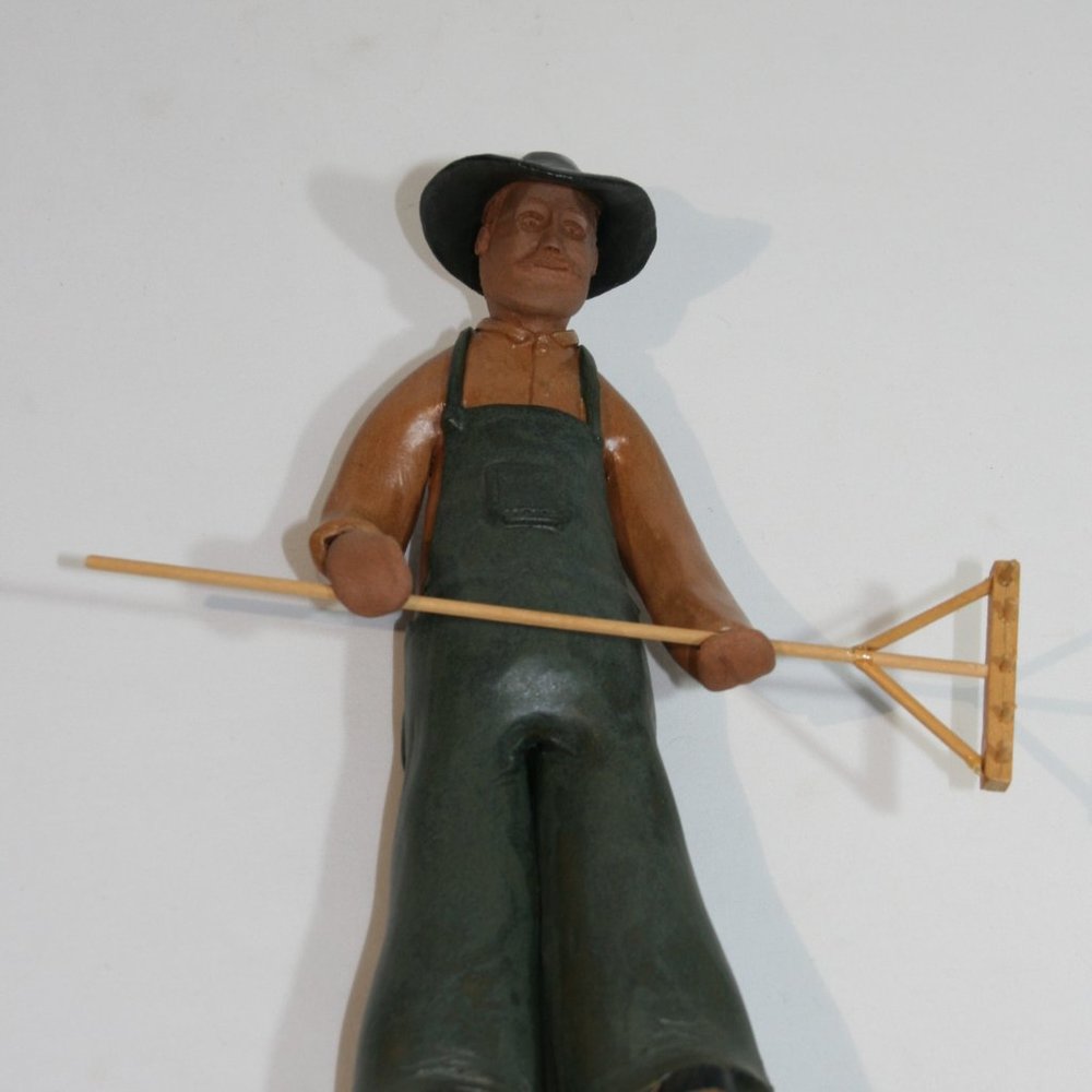CERAMIC MEXICAN/LATIN FARMER Signed artwork